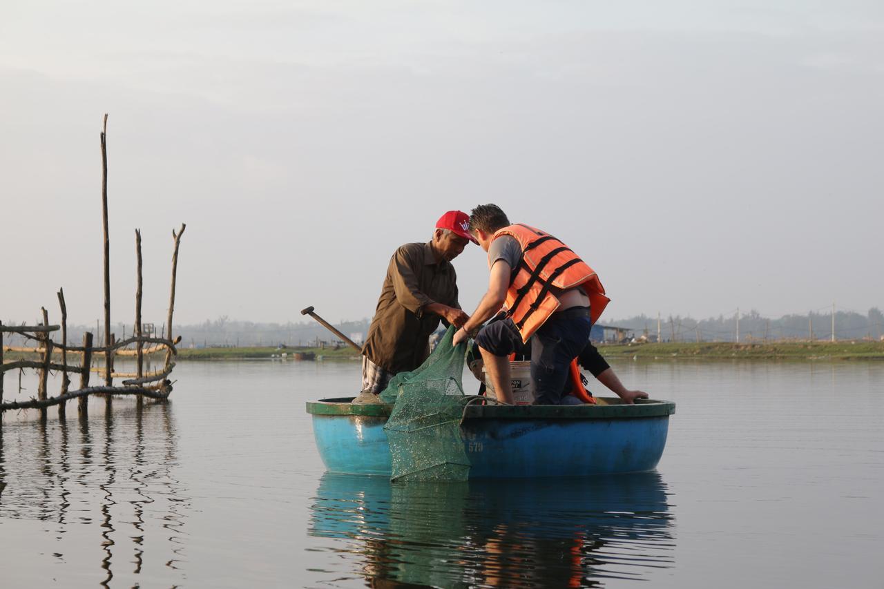 Ngoc Lan Homestay Tam Kỳ Bagian luar foto